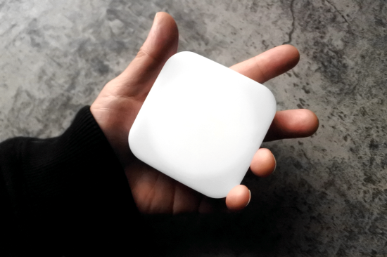 MinZ iLeather Gloss for Apple デバイスレザーアクセサリ グロス+専用クロスセット