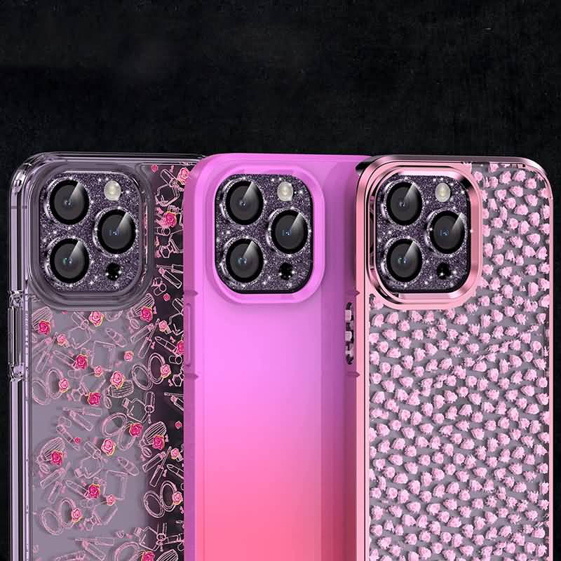 iPhone 17/16/15/14シリーズ対応 フレームPC素材 カメラレンズ強化ガラス ラメ入り プロテクトカバー キラキラ レンズ割れ防止