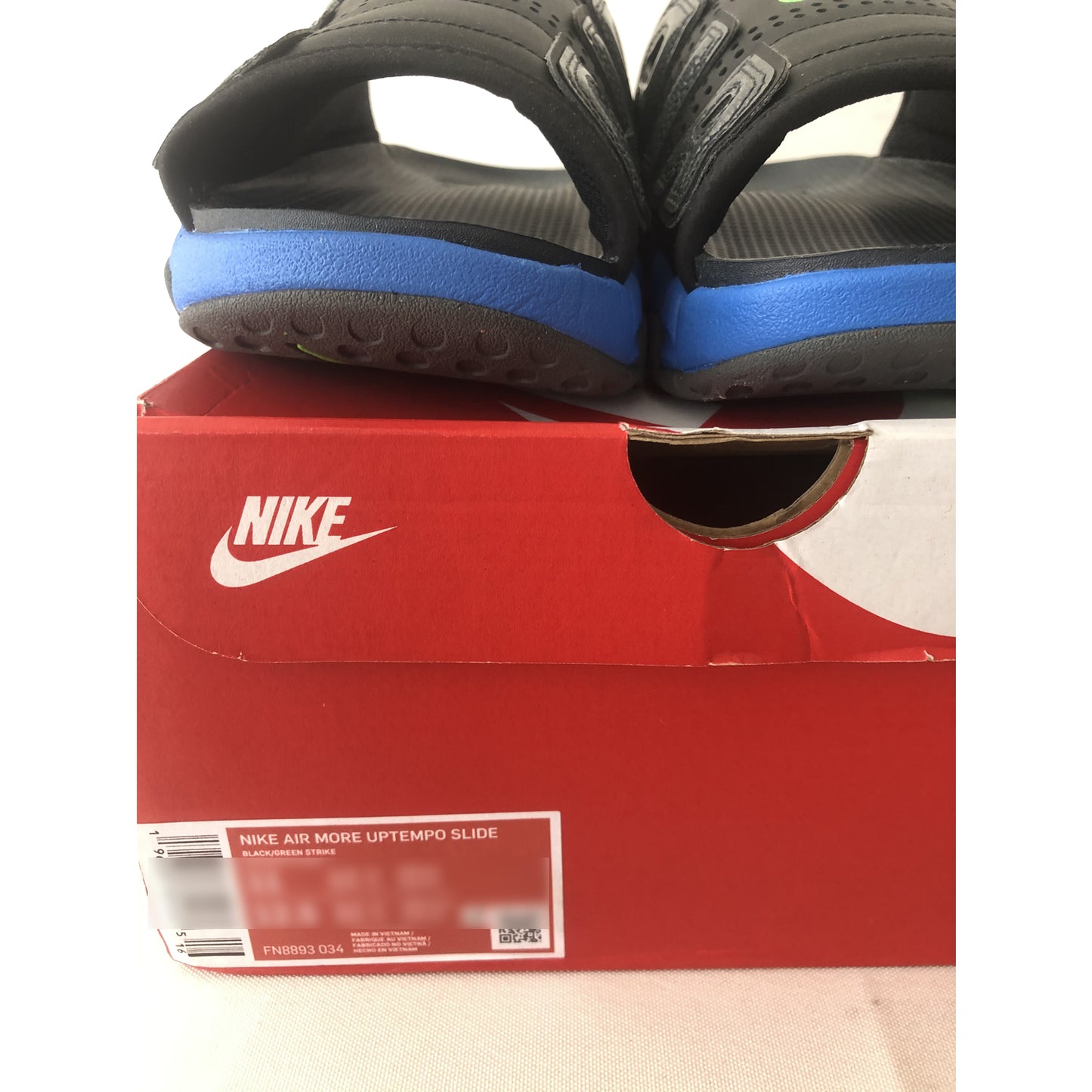 Nike Air More Uptempo Slide BLACK/GREEN STRIKE FN8893-034 日本未発売モデル海外限定カラー ナイキ エアー モア アップテンポ スライド ブラック グリーン ストライク