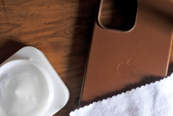 MinZ iLeather Cream for Apple デバイスレザーアクセサリ クリーム+専用クロスセット