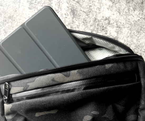MinZ SLING mini グリーン（ファブリック）