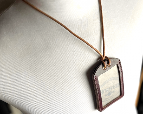MP2L Horween leather Pass Case