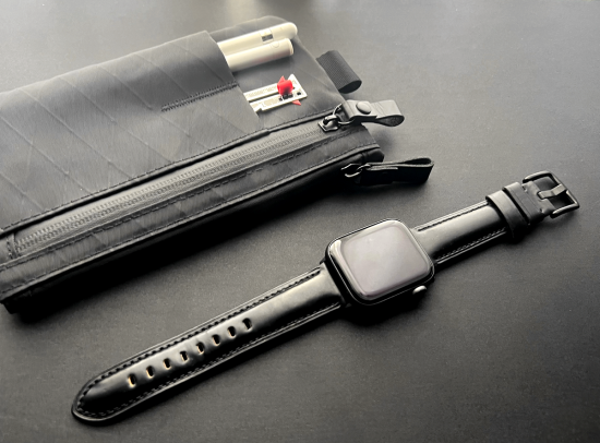 【限定生産品】MinZ Shell Cordovan Band 2 for Apple Watch ブラック ハードウェア