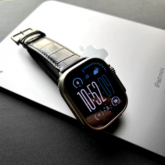MinZ Scotchgard Leather Apple Watch Band ブラック 42mm