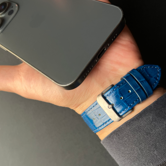 MinZ Scotchgard Leather Apple Watch Band ブルー 42mm