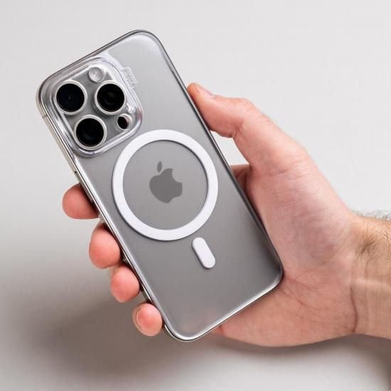 Suti PhoneBack クリア for iPhone 16 Pro / 16 Pro Max