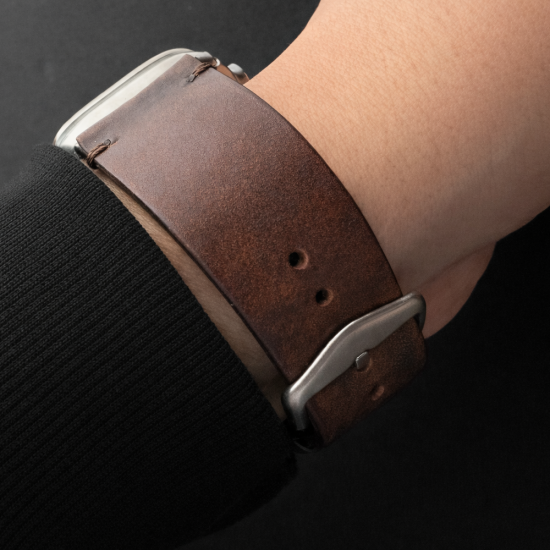 MinZ Horween Leather Band ブラウンレザー（ブラック金具）