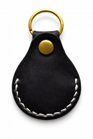 MinZ Horween Leather Keychain for AirTag ブラック