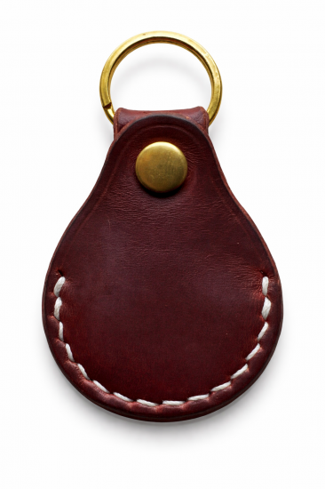MinZ Horween Leather Keychain for AirTag バーガンディ