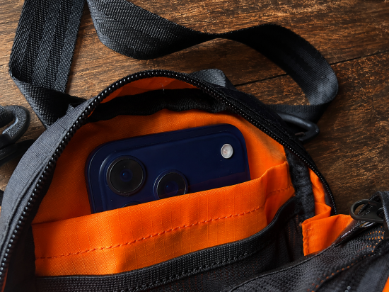 MinZ X-mini shoulder for iPhone カーキ