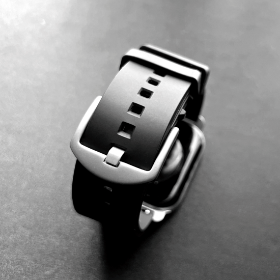 MinZ FKM mono TITANIUM シルバーラグ 49mm/46mm
