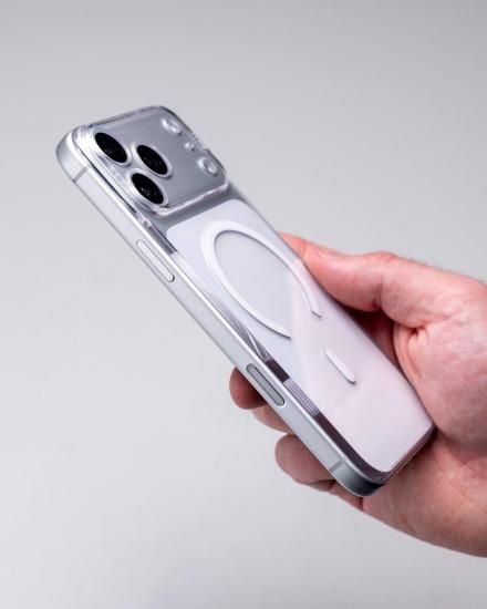 【先行販売】Suti PhoneBack クリア for 18 Pro / 18 Pro Max