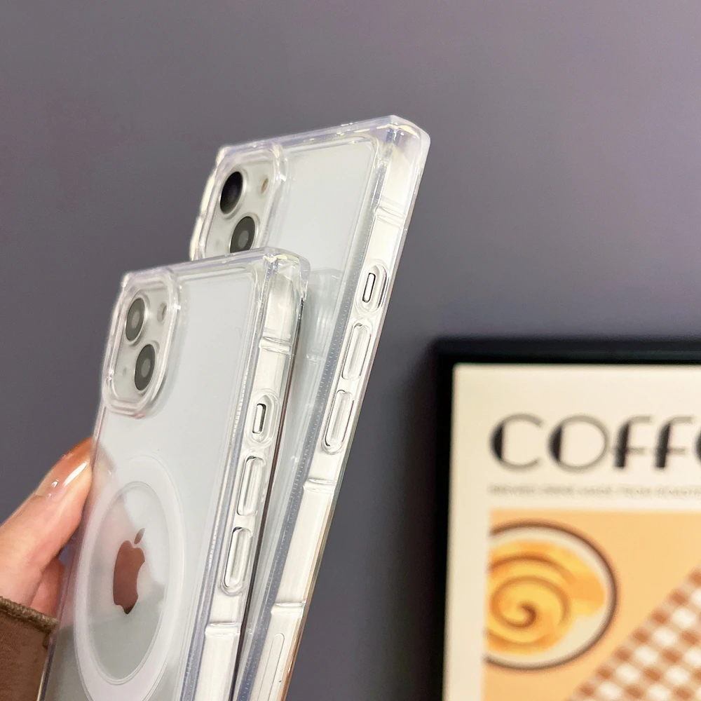 MagSafe 対応 iPhone 14 シリーズ 透明クリアスクエアケース MagSafe 対応 iPhone 14 シリーズ 透明クリアスクエアケース